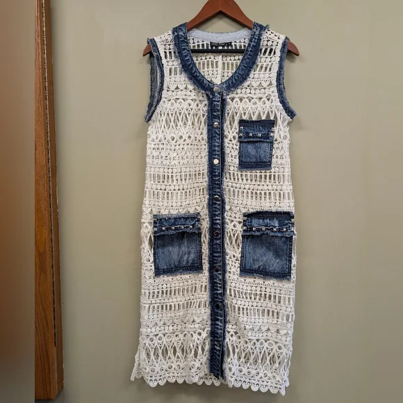 Dor Dor Couture Denim Crochet Silver Stud Accent Long Pocket Vest Large - Picture 2 of 7